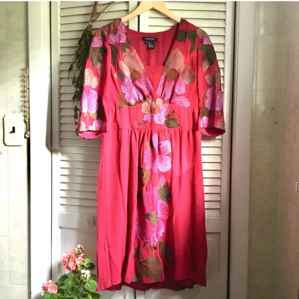 {Etcetera} Embroidered Floral Fuchsia Midi Dress